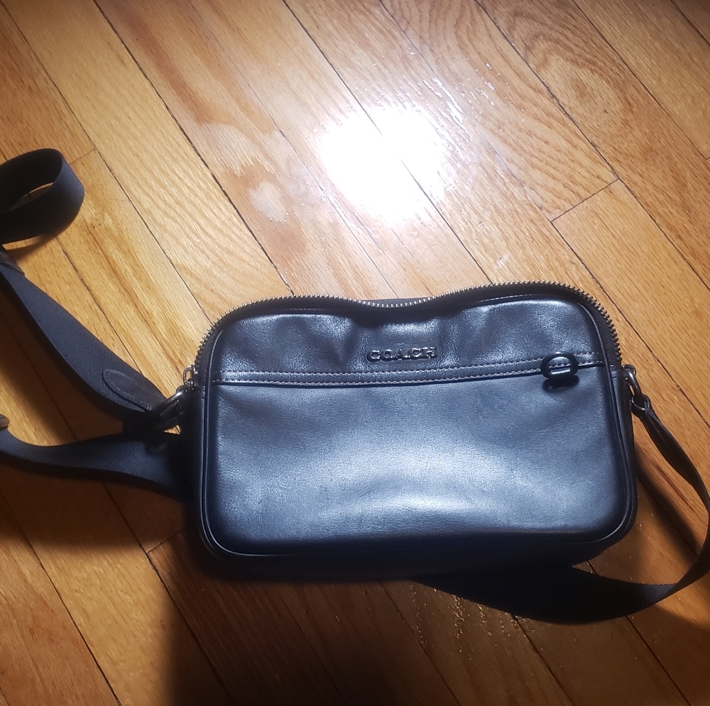 Coach crossbody leather double zipper black